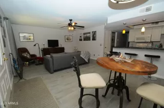 Photo #5: 6183722 Listing