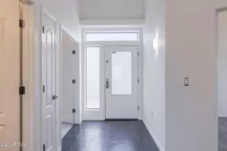 Photo #2: 6183745 Listing