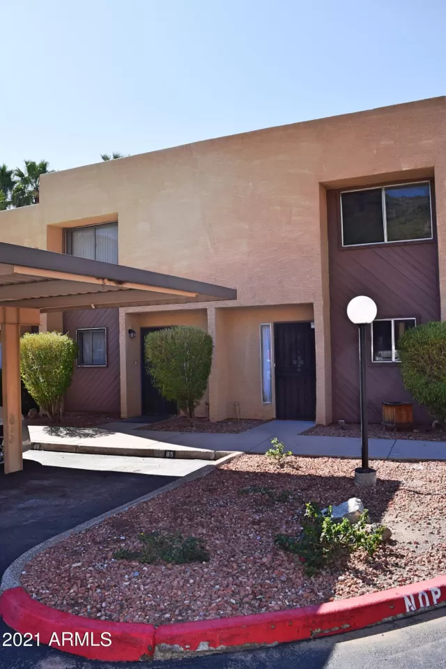 MLS: 6183746 Condo For Sale