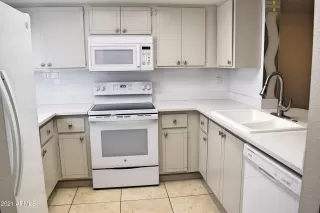 Photo #1: 6183746 Listing 