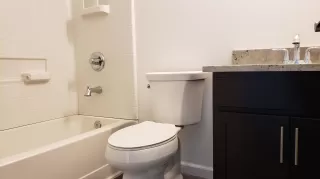 Photo #6: 6183770 Listing