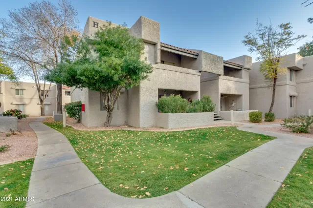 MLS: 6183795 Condo For Sale