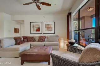 Photo #3: 6183816 Listing