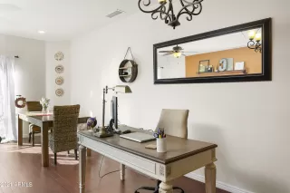 Photo #6: 6183821 Listing