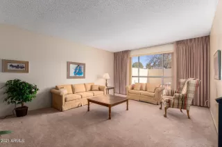 Photo #4: 6183863 Listing 
