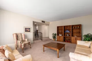 Photo #5: 6183863 Listing 