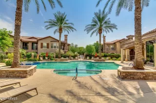 Photo #3: 6183894 Listing