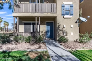 Photo #4: 6183908 Listing