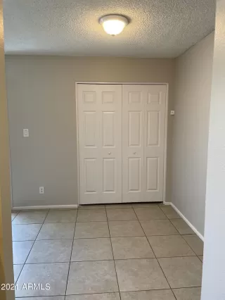 Photo #5: 6183917 Listing 