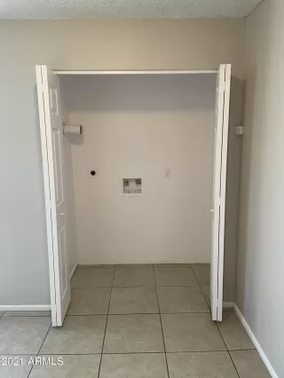 Photo #6: 6183917 Listing 