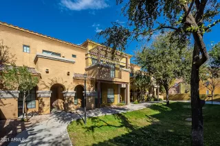 Photo #3: 6183944 Listing