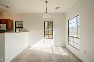 Photo #4: 6183944 Listing