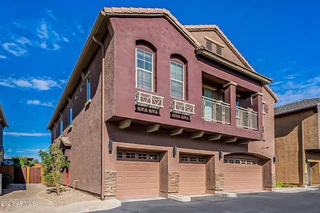 MLS: 6184012 Condo For Sale