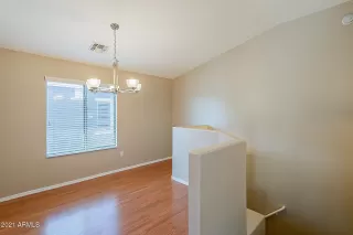 Photo #3: 6184012 Listing