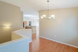 Photo #5: 6184012 Listing