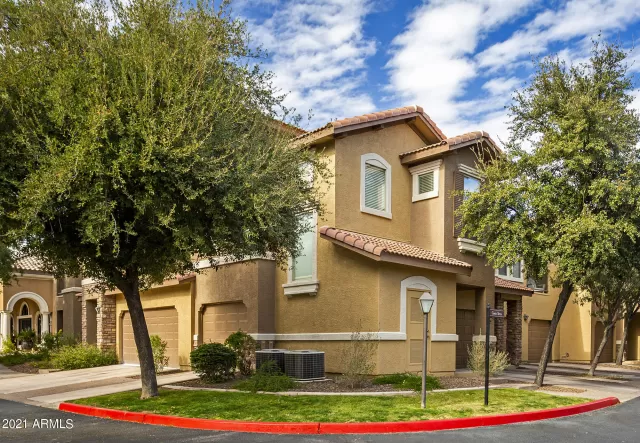 MLS: 6184127 Condo For Sale