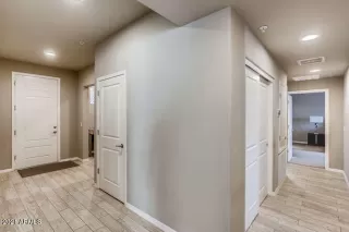 Photo #3: 6184168 Listing