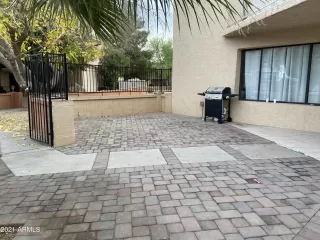 Photo #3: 6184229 Listing