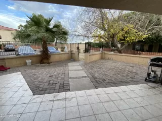 Photo #6: 6184229 Listing