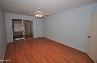 Photo #3: 6184263 Listing