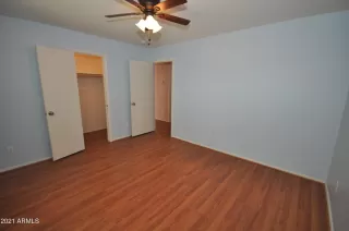 Photo #6: 6184263 Listing