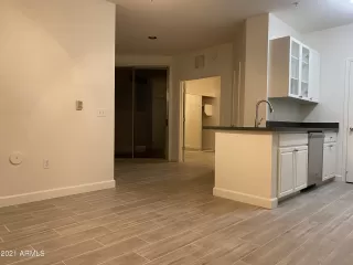 Photo #4: 6184279 Listing 