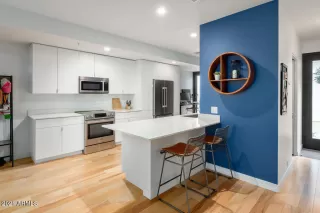 Photo #6: 6184484 Listing 