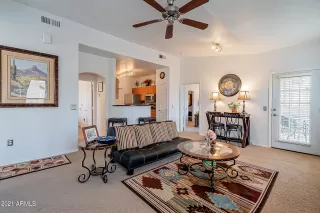 Photo #5: 6184490 Listing