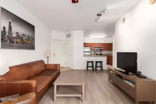 Photo #2: 6184515 Listing