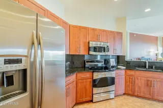 Photo #6: 6184528 Listing 