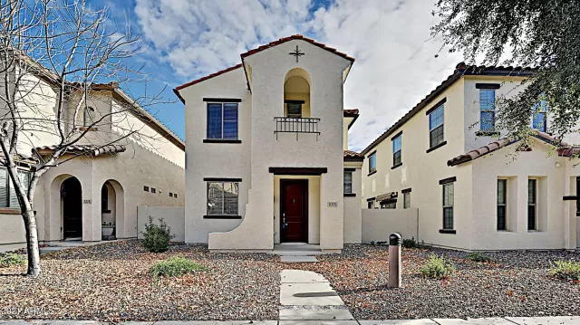 MLS: 6184669 Condo For Sale