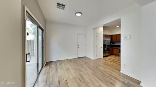 Photo #2: 6184669 Listing 