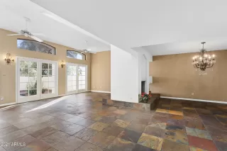 Photo #6: 6184742 Listing 