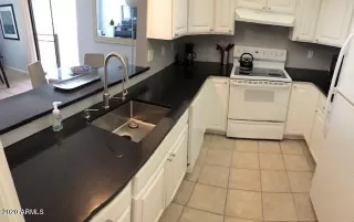 Photo #3: 6184782 Listing