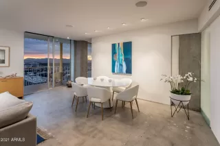 Photo #4: 6184806 Listing