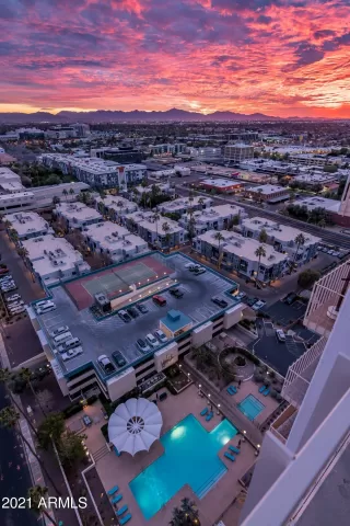 Photo #6: 6184806 Listing