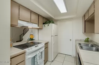 Photo #1: 6184933 Listing 