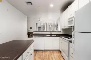 Photo #3: 6184953 Listing