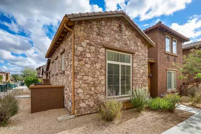 MLS: 6185040 Condo For Sale