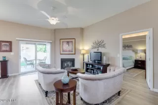 Photo #3: 6185042 Listing