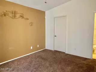 Photo #4: 6185054 Listing