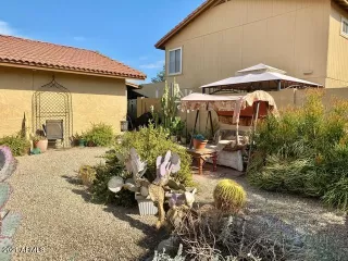 Photo #5: 6185054 Listing