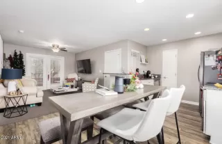 Photo #5: 6185089 Listing