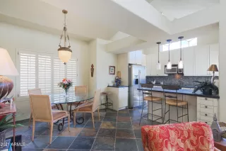 Photo #1: 6185101 Listing