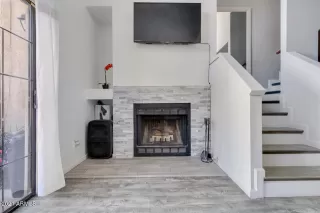 Photo #6: 6185200 Listing