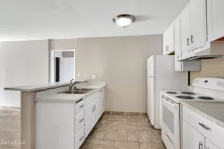 Photo #4: 6185249 Listing