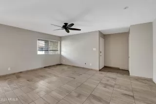 Photo #2: 6185289 Listing
