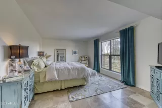 Photo #4: 6185314 Listing