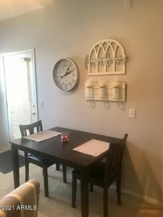 Photo #5: 6185332 Listing