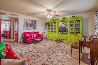 Photo #3: 6185409 Listing 